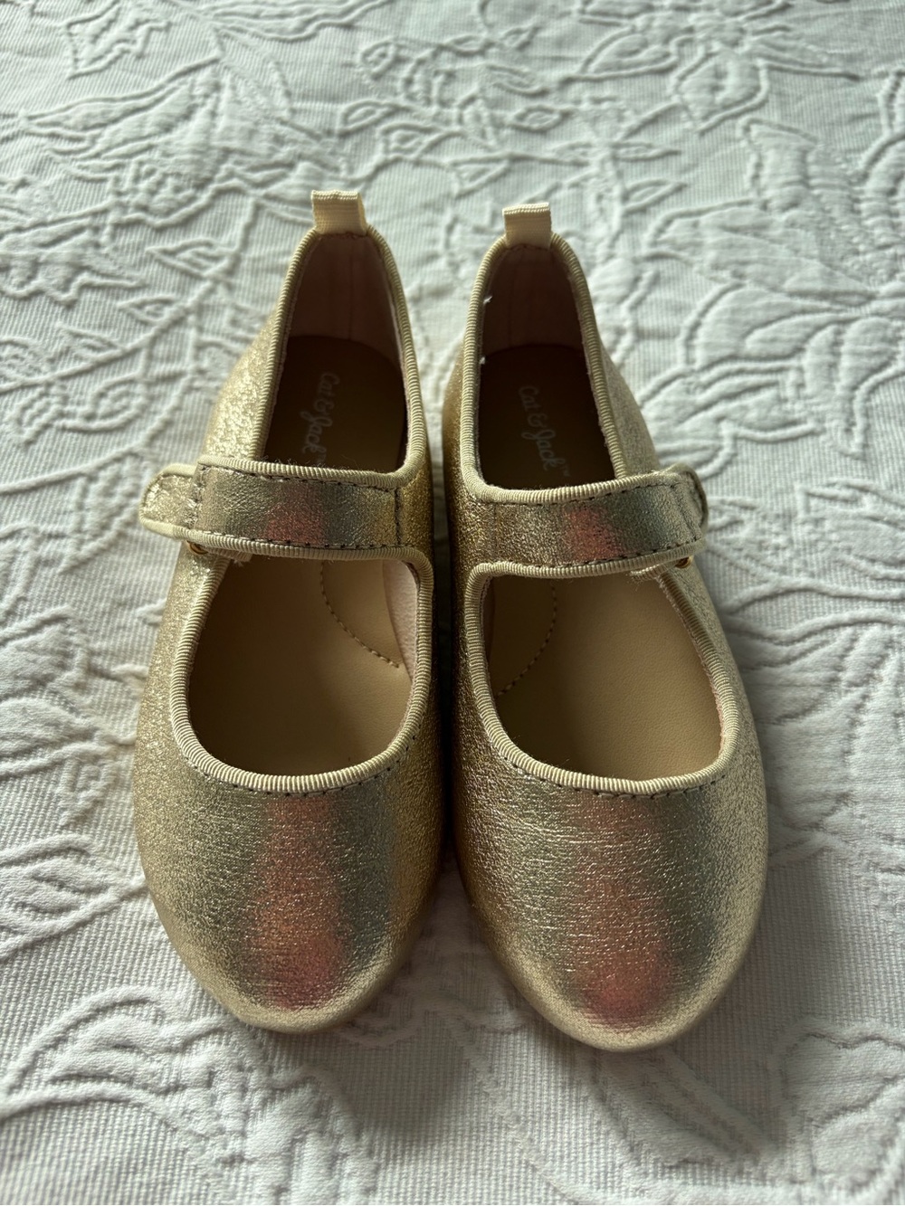 Cat and Jack toddler 9 Girls' Metallic Gold Mary Jane Shoes - holiday Christmas